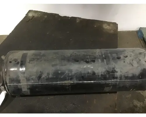 VOLVO VNM Air Tank