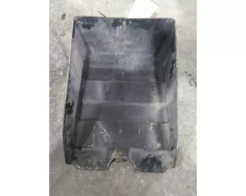 VOLVO VNM BATTERY BOX COVER