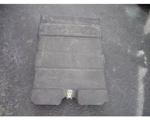 VOLVO VNM BATTERY BOX COVER