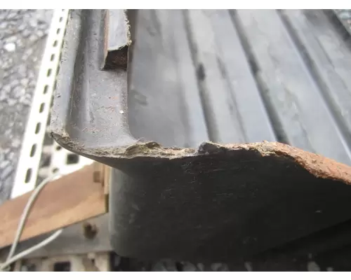 VOLVO VNM BATTERY BOX COVER