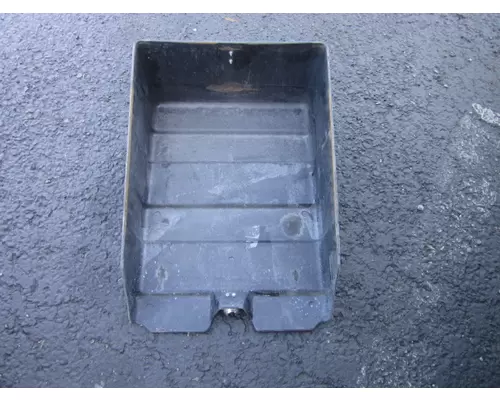 VOLVO VNM BATTERY BOX COVER