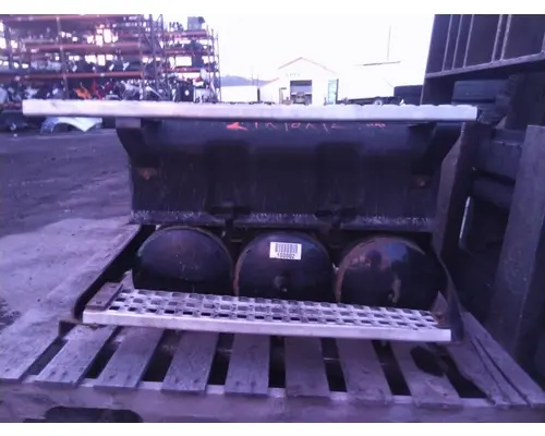 VOLVO VNM BATTERY BOX