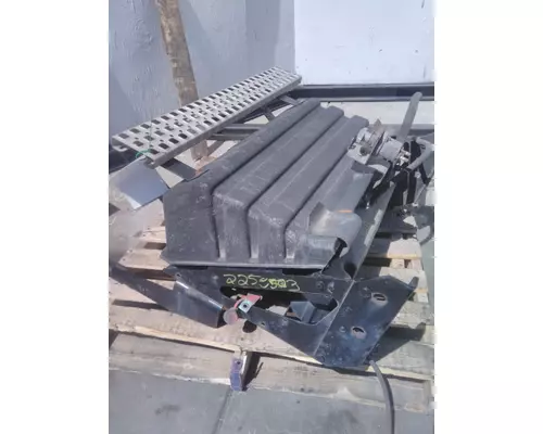 VOLVO VNM BATTERY BOX
