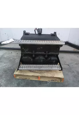 VOLVO VNM BATTERY BOX
