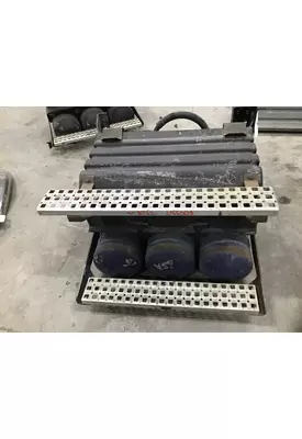 VOLVO VNM BATTERY BOX