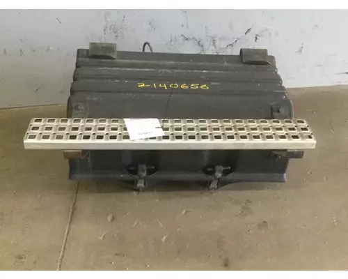 VOLVO VNM BATTERY BOX