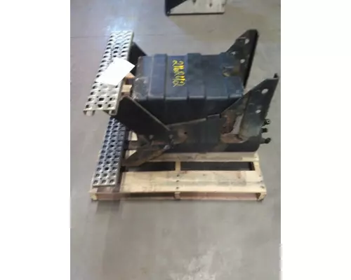 VOLVO VNM BATTERY BOX