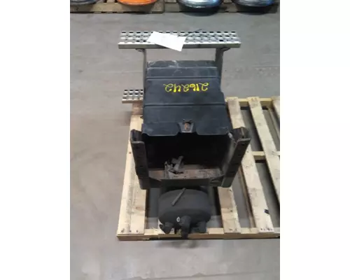 VOLVO VNM BATTERY BOX