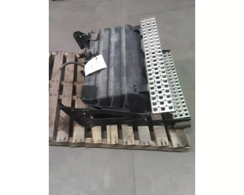 VOLVO VNM BATTERY BOX