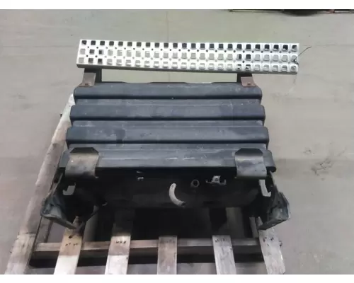 VOLVO VNM BATTERY BOX