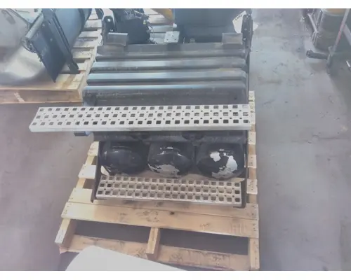 VOLVO VNM BATTERY BOX