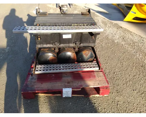 VOLVO VNM BATTERY BOX