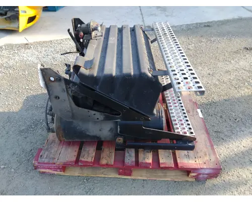 VOLVO VNM BATTERY BOX
