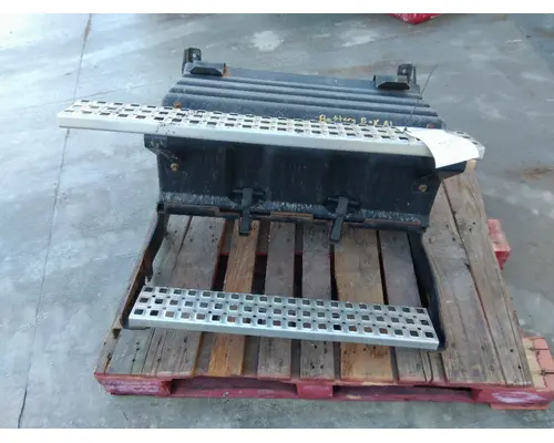 VOLVO VNM BATTERY BOX