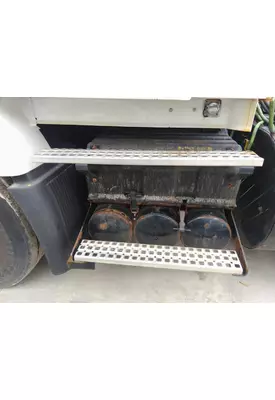 VOLVO VNM BATTERY BOX