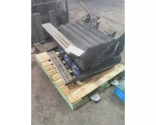 VOLVO VNM BATTERY BOX