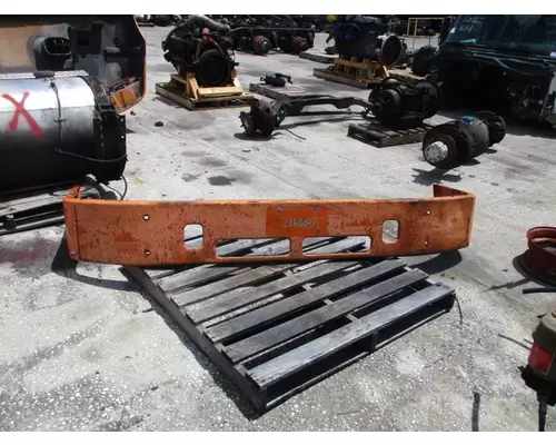 VOLVO VNM BUMPER ASSEMBLY, FRONT