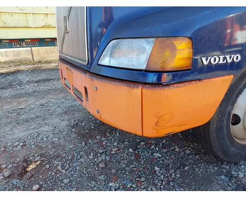 VOLVO VNM BUMPER ASSEMBLY, FRONT
