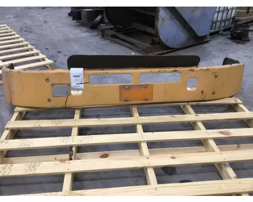 VOLVO VNM BUMPER ASSEMBLY, FRONT