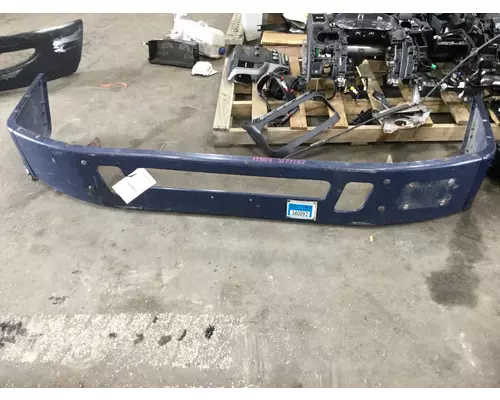 VOLVO VNM BUMPER ASSEMBLY, FRONT