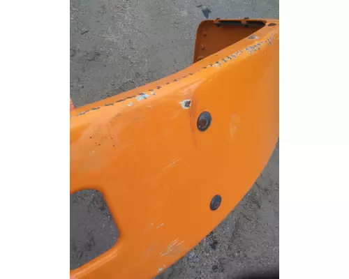 VOLVO VNM BUMPER ASSEMBLY, FRONT