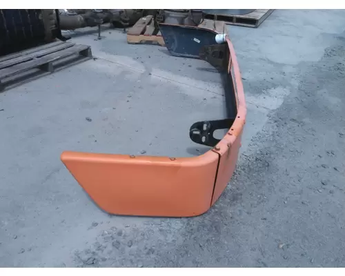 VOLVO VNM BUMPER ASSEMBLY, FRONT