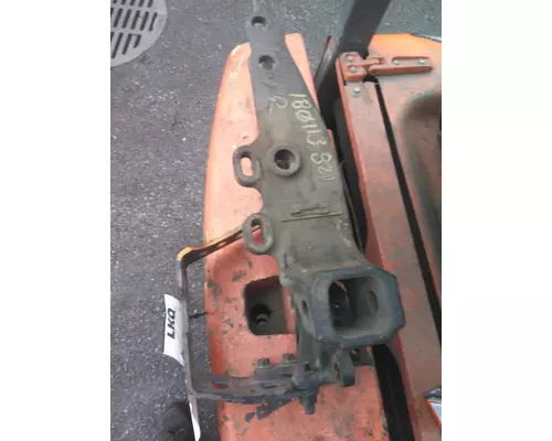 VOLVO VNM BUMPER BRACKET