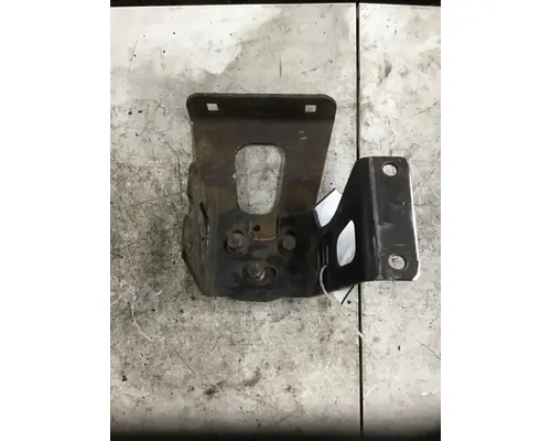 VOLVO VNM BUMPER BRACKET