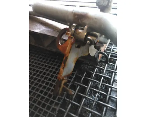 VOLVO VNM BUMPER BRUSH GUARD