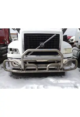 VOLVO VNM BUMPER BRUSH GUARD