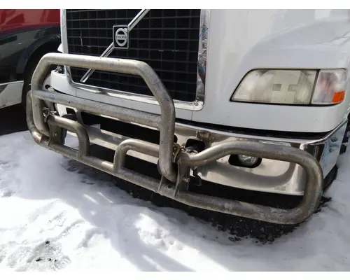 VOLVO VNM BUMPER BRUSH GUARD