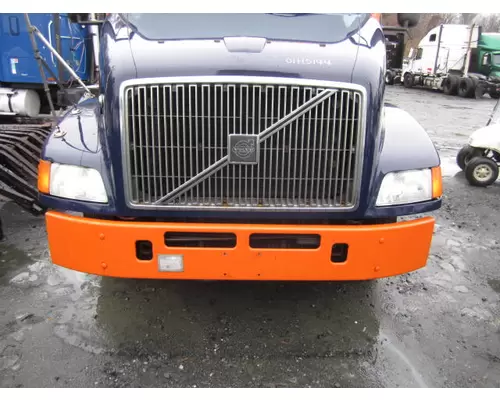 VOLVO VNM BUMPER CENTER