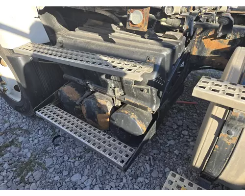 VOLVO VNM Battery BoxTray