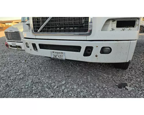 VOLVO VNM Bumper Assembly, Front