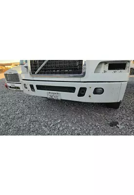 VOLVO VNM Bumper Assembly, Front