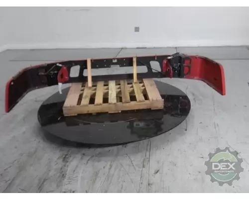 VOLVO VNM Bumper Assembly, Front