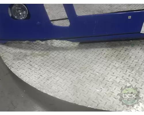 VOLVO VNM Bumper Assembly, Front