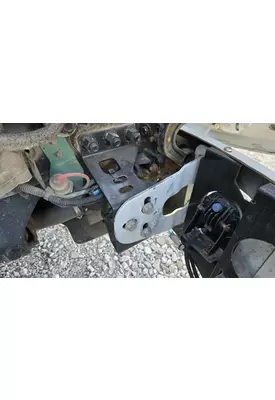 VOLVO VNM Bumper Bracket, Front