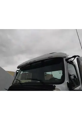 VOLVO VNM CAB CLIP