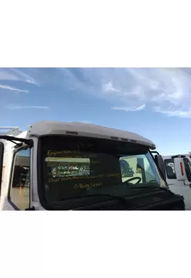 VOLVO VNM CAB CLIP