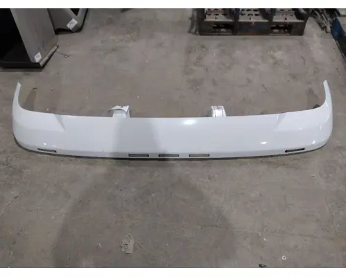 VOLVO VNM CAB CLIP
