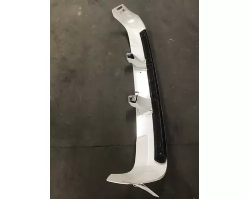 VOLVO VNM CAB CLIP