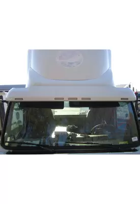 VOLVO VNM CAB CLIP