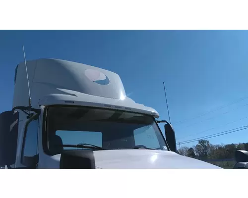 VOLVO VNM CAB CLIP