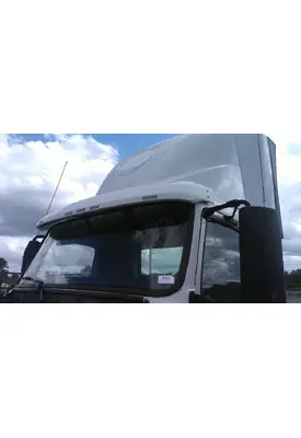 VOLVO VNM CAB CLIP