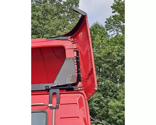 VOLVO VNM CAB EXTENSION