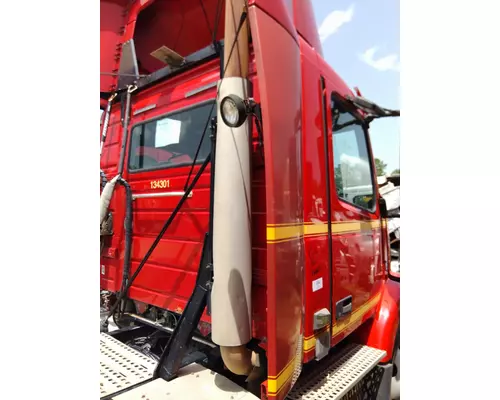 VOLVO VNM CAB EXTENSION
