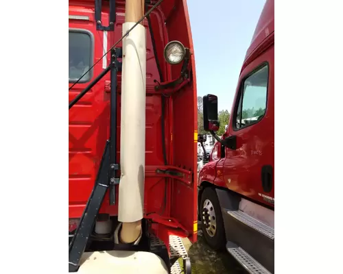 VOLVO VNM CAB EXTENSION