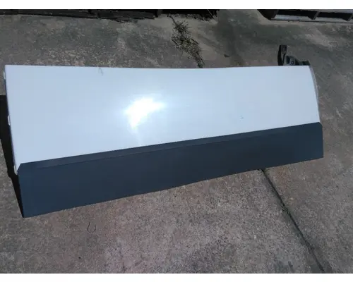 VOLVO VNM CAB EXTENSION