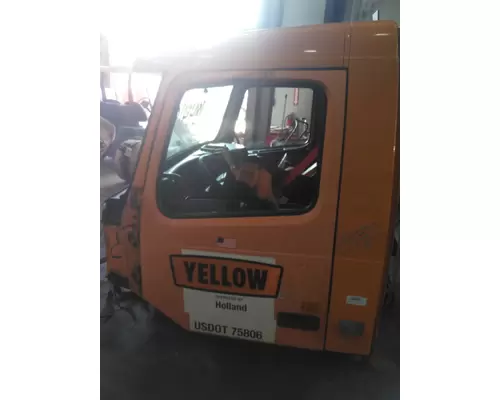 VOLVO VNM CAB